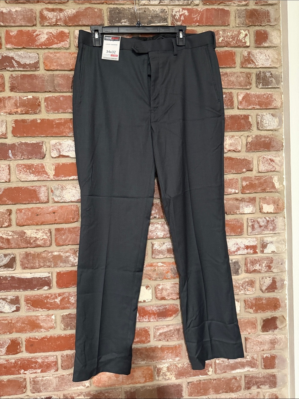 Roundtree & Yorke Men's Black Dress Pants